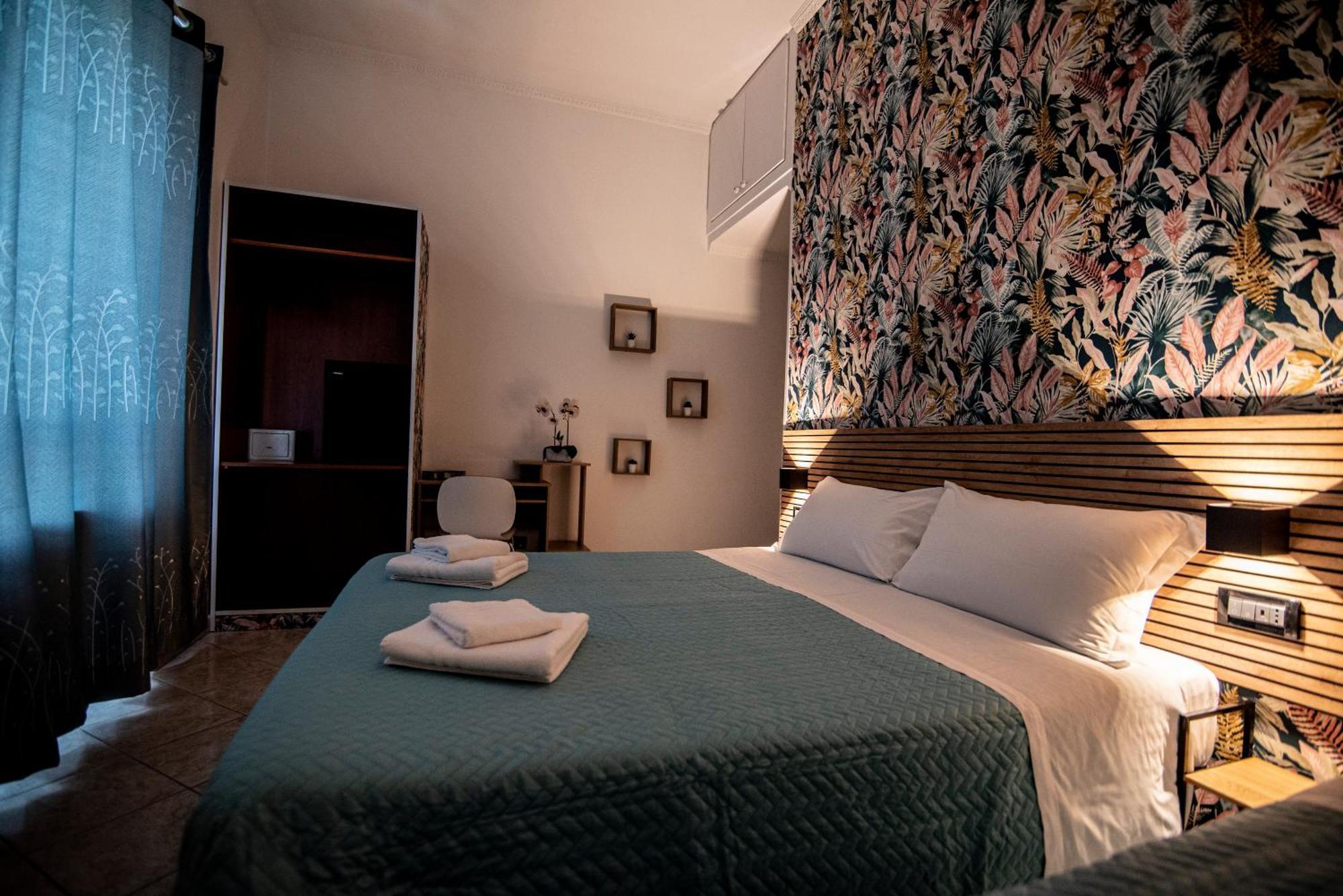 Hotel Dell'urbe 2*