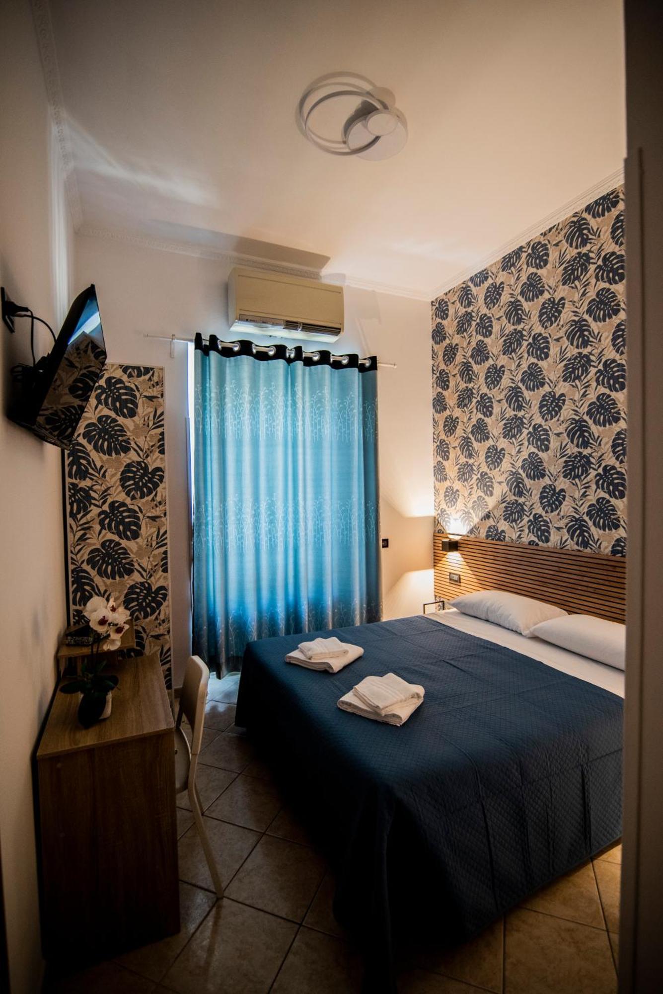 Dell'urbe 2* Roma